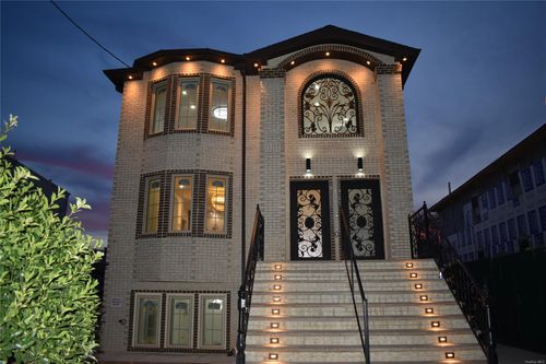 103-28 104th St, Ozone Park, NY, 11417-1722 | Card Image