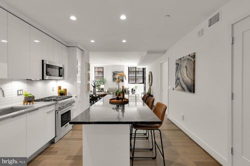 unit-303-45 Sutton Sq Sw, WASHINGTON, DC, 20024-3483 | Card Image