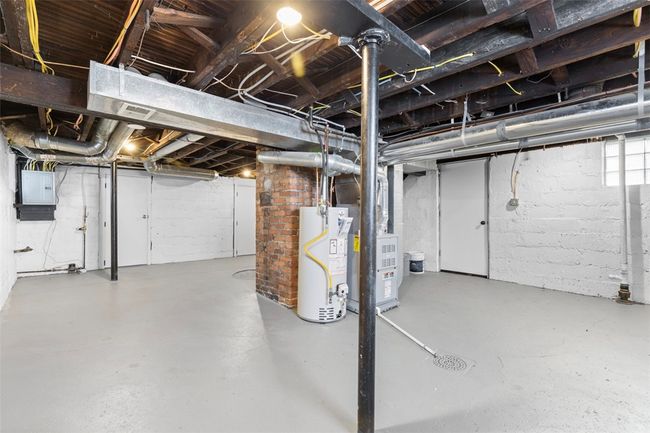 1610 Duffield St, House other with 3 bedrooms, 2 bathrooms and 2 parking in Pittsburgh PA | Image 32