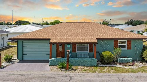 706 W Brockton Pl, SUN CITY CENTER, FL, 33573-5422 | Card Image