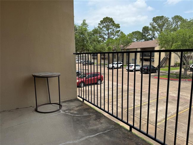 APT-106 - 3300 Pebblebrook Dr, Townhouse with 2 bedrooms, 2 bathrooms and null parking in Seabrook TX | Image 5