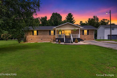 183 Justice St, Crossville, TN, 38555-4747 | Card Image