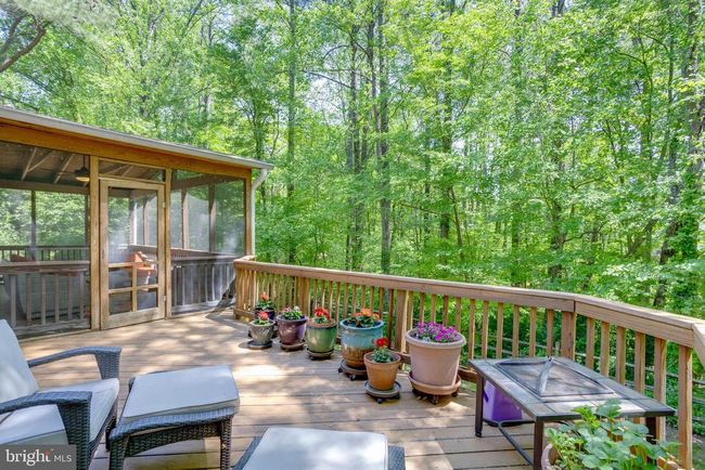8801 Aquary Ct, House other with 5 bedrooms, 4 bathrooms and null parking in SPRINGFIELD VA | Image 32