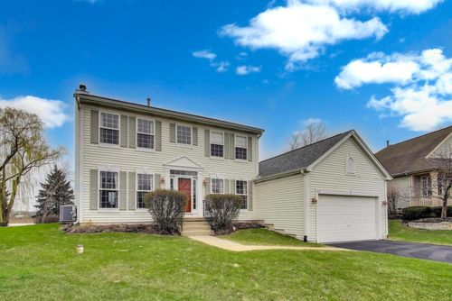 312 Garrison Cir, Port Barrington, IL, 60010-7048 | Card Image