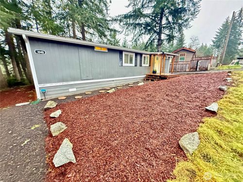 1040 Ne Larson Blvd, Belfair, WA, 98528-9206 | Card Image