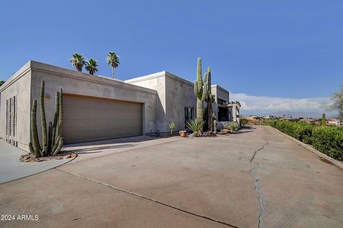 16239 E Keota Dr, Fountain Hills, AZ, 85268-5613 | Card Image