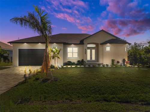 8306 Santa Cruz Dr, PORT CHARLOTTE, FL, 33981-5225 | Card Image
