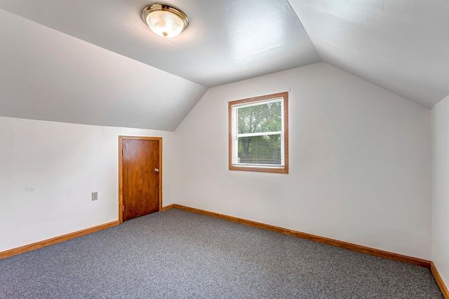9335 W County Line Rd, House other with 5 bedrooms, 3 bathrooms and null parking in Milwaukee WI | Image 22