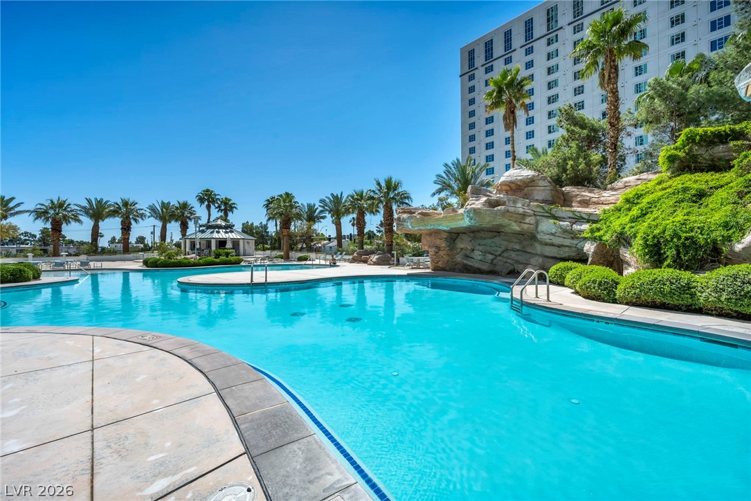 Residential in Las Vegas 5