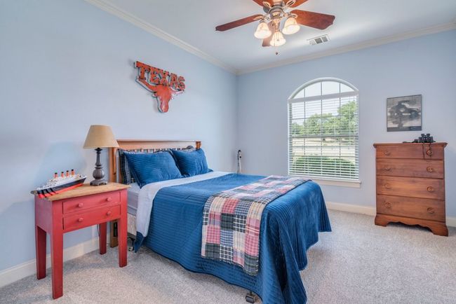 3rd Bedroom with new carpet | Image 22