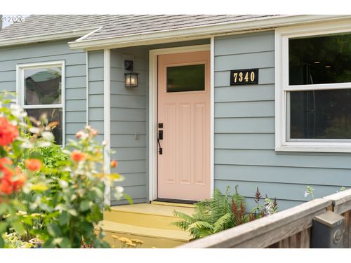 7340 N Willamette Blvd, Portland, OR, 97203-5078 | Card Image