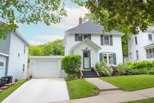 321 Center St, Mankato, MN, 56001-3939 | Card Image