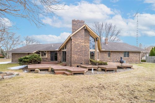 3155 Beechtree Ln, Flushing, MI, 48433-1944 | Card Image