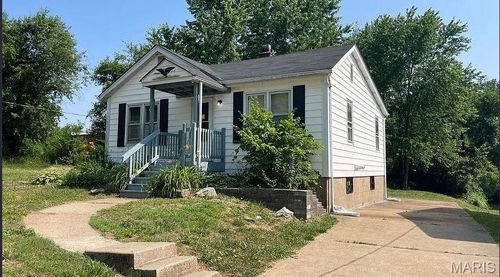 256 Coburg Drive, St Louis, MO, 63137 | Card Image