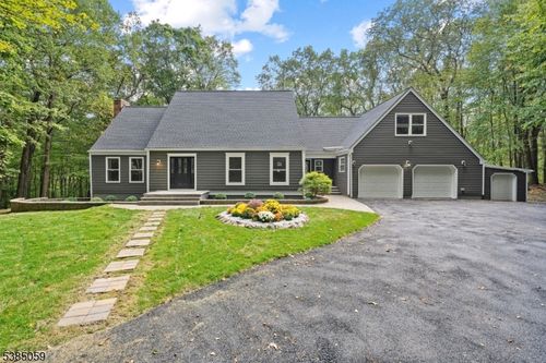190 North Rd, Chester, NJ, 07930-2323 | Card Image