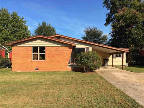 611 N 7 1/2 St, Paragould, AR, 72450 | Card Image