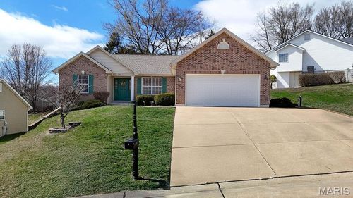 308 Williamsburg Dr, Crystal City, MO, 63019-1273 | Card Image