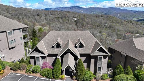 4d-335 Pleasant View Drive, Sugar Mountain, NC, 28604 | Card Image