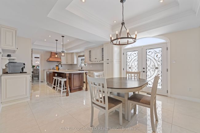 550 Naish Dr, House other with 4 bedrooms, 4 bathrooms and 6 parking in Peterborough ON | Image 8