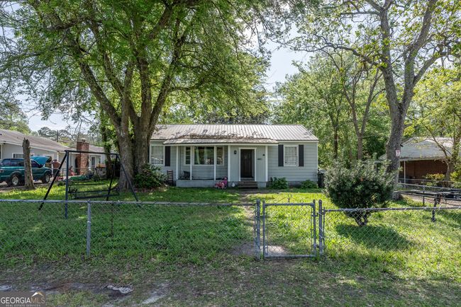 403 Spurgeon St, House other with 3 bedrooms, 1 bathrooms and null parking in Waycross GA | Image 4