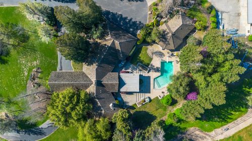 8519 Oak Creek Ct, Oakdale, CA, 95361-9477 | Card Image