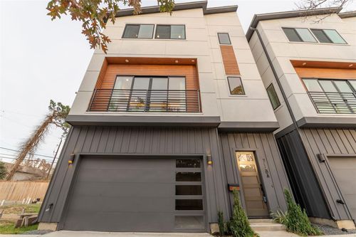 a-7120 Gary St, Houston, TX, 77055-6925 | Card Image