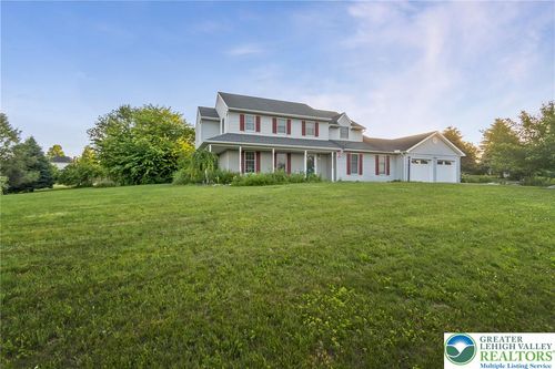 3824 E View Dr, Orefield, PA, 18069-2037 | Card Image