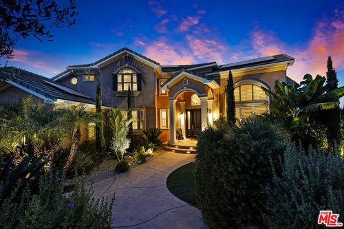 1995 Rudolph Dr, Newbury Park, CA, 91320-4631 | Card Image