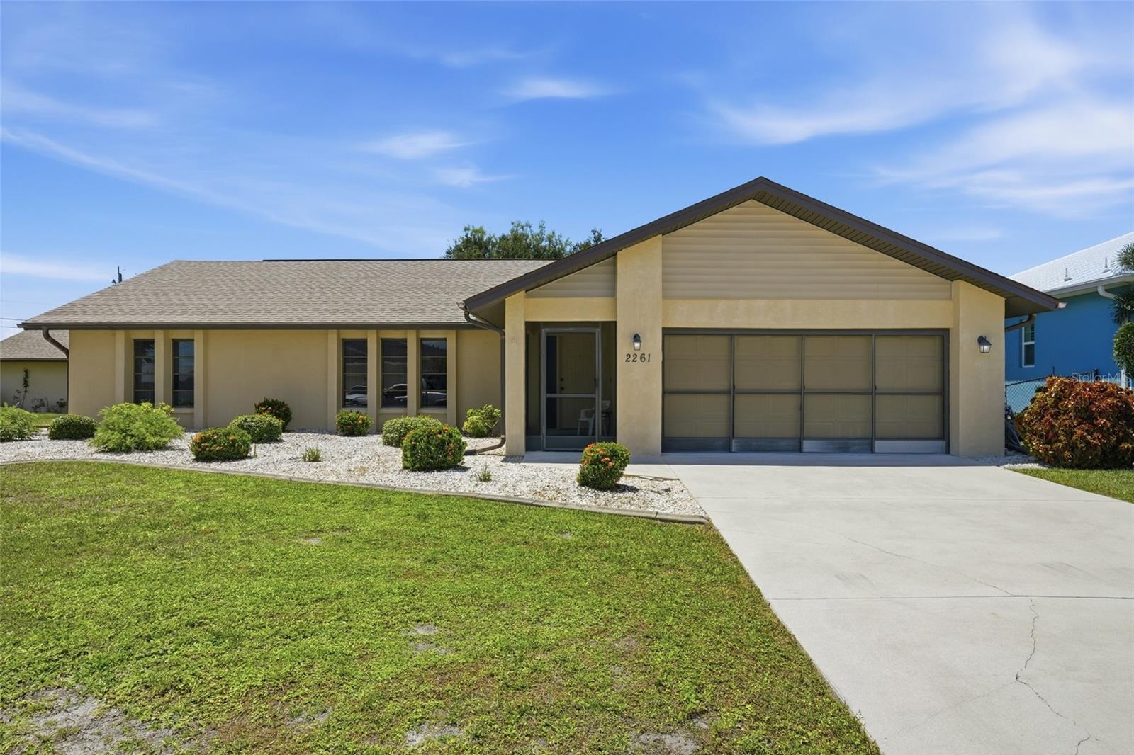 Residential in PUNTA GORDA 2