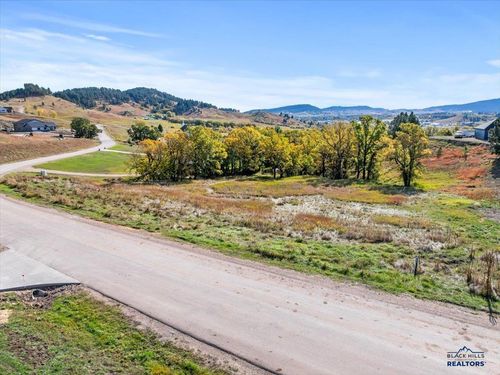 3630 Twisted Oak Rd, sturgis, SD, 57785-2904 | Card Image