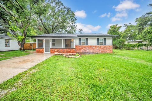 111 E 130th Ave, TAMPA, FL, 33612-4217 | Card Image