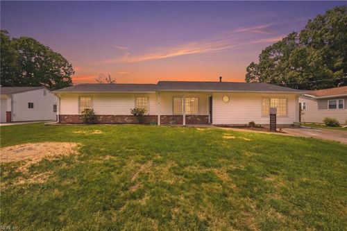 409 Lineberry Road, Virginia Beach, VA, 23452 | Card Image