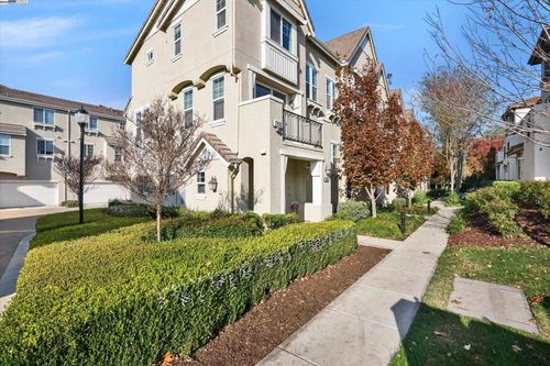 unit-14-2890 Kew Ave, Livermore, CA, 94551-6474 | Card Image