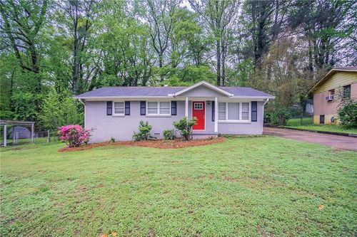 2038 Thomasville Dr Se, Atlanta, GA, 30315-6945 | Card Image