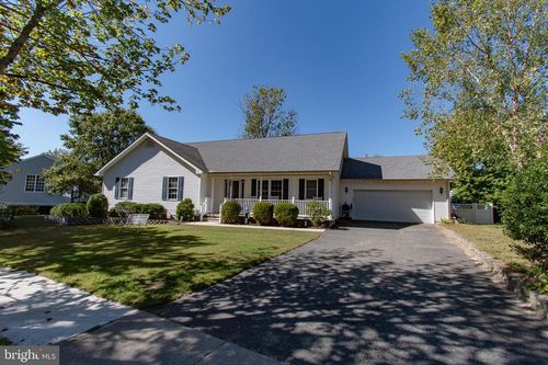 8160 Ethan Ave, EASTON, MD, 21601-4870 | Card Image