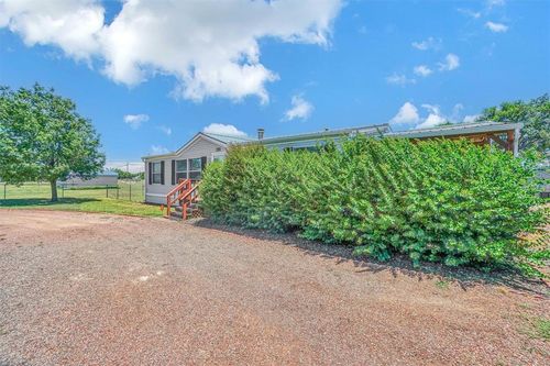 200 S Pueblo Ave, Mountain Park, OK, 73559 | Card Image