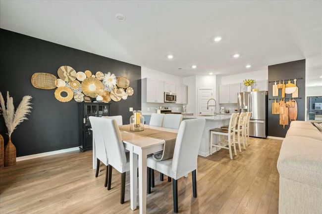 Eat in Kitchen | Image 18