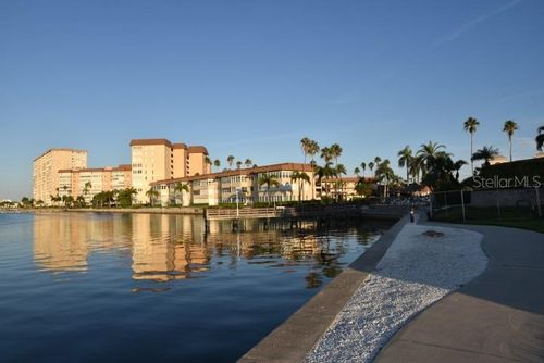 apt-1502-5220 Brittany Dr S, ST PETERSBURG, FL, 33715-1560 | Card Image