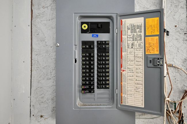 30 Electrical Panel.jpg | Image 30