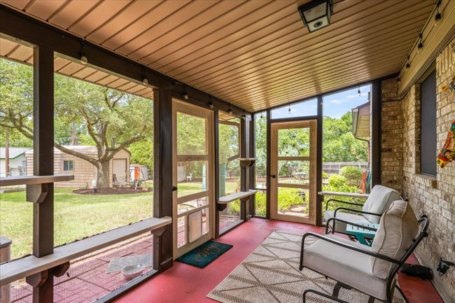 View of sunroom / solarium | Image 26