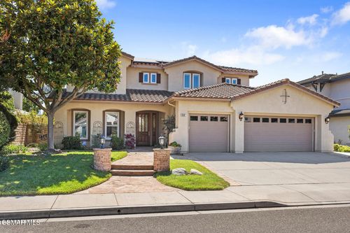 688 Via Vis, Newbury Park, CA, 91320-6768 | Card Image