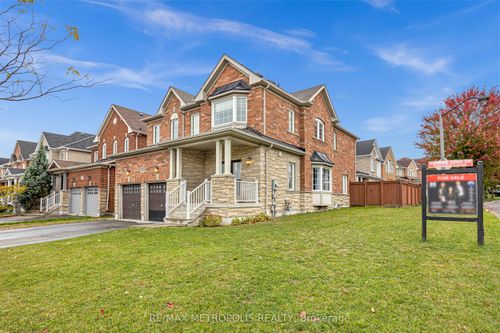 1665 Pennel Dr, Oshawa, ON, L1K0K2 | Card Image