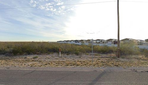 5588 S Stockton, Monahans, TX, 79756 | Card Image
