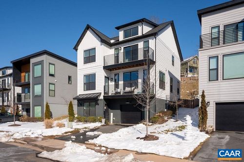 1011 Stonehenge Ave Ext, Charlottesville, VA, 22902 | Card Image