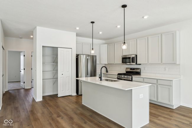 7098 Sterling Way, House other with 3 bedrooms, 2 bathrooms and null parking in Brownsburg IN | Image 9