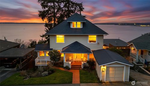 240 S Forest St, Bellingham, WA, 98225-5812 | Card Image