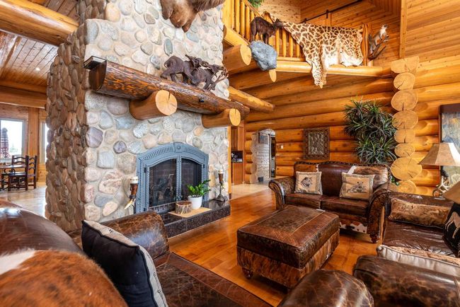 62407 Range Road 431, House other with 3 bedrooms, 4 bathrooms and 4 parking in Ardmore AB | Image 7