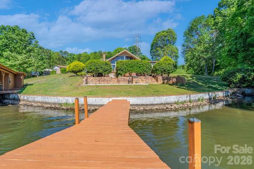 24422 Strand Dr, Albemarle, NC, 28001-7600 | Card Image