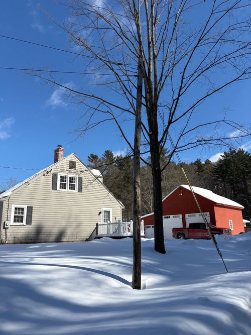 391 Water St, Keene, NH, 03431-4254 | Card Image