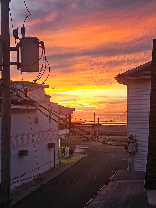 3-7 F Street, Hampton, NH, 03842 | Card Image